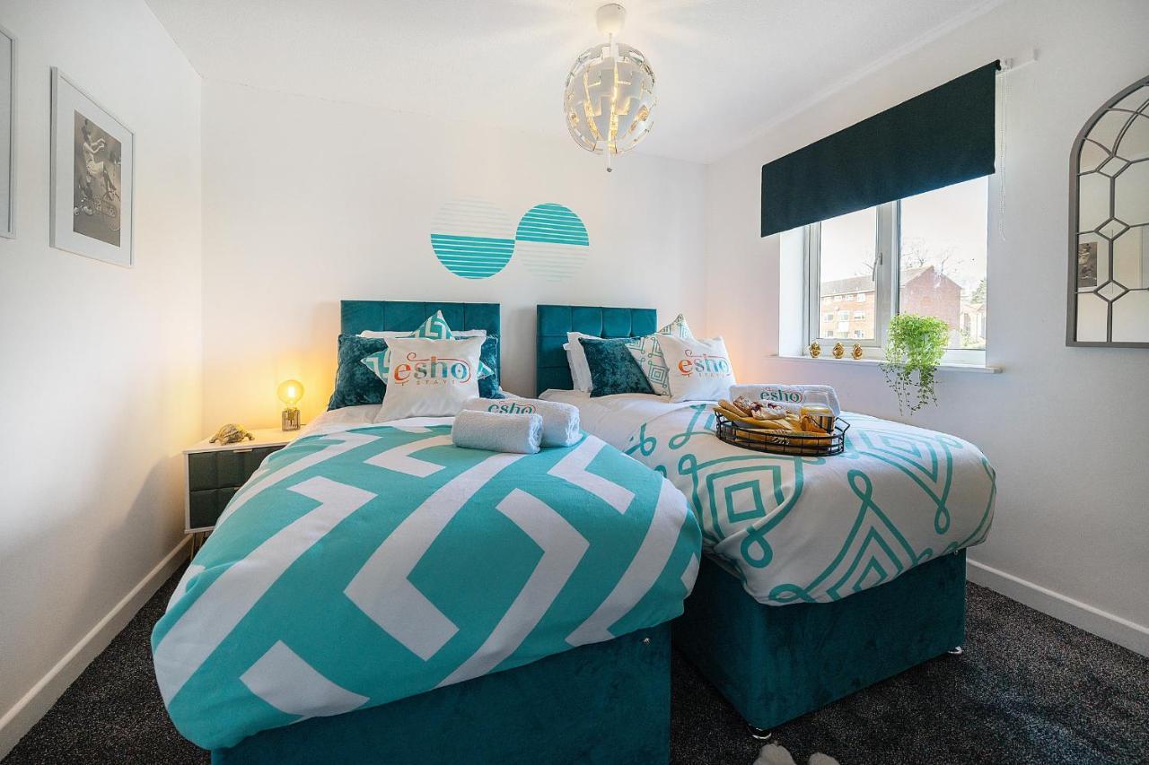 Stylish 3 Bed House, Large Garden, Parking, Wifi - Esho Stays Coventry Exterior foto